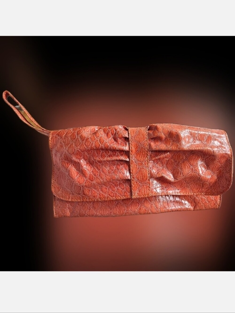NWT MEDIUM SIZE GIANNINI ORANGE TEXTURED LEATHER RUCHED WRISTLET CLUTCH!